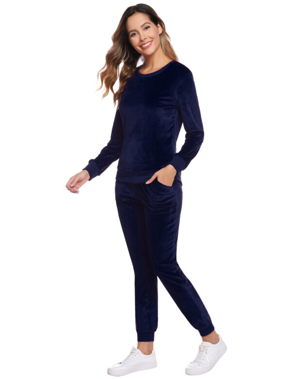 Totatuit Track Suits for Women Set Velour Sweatsuits 2 Piece Jogging Suits Loungwear Velvet Sweatpants with Pockets - Image 2